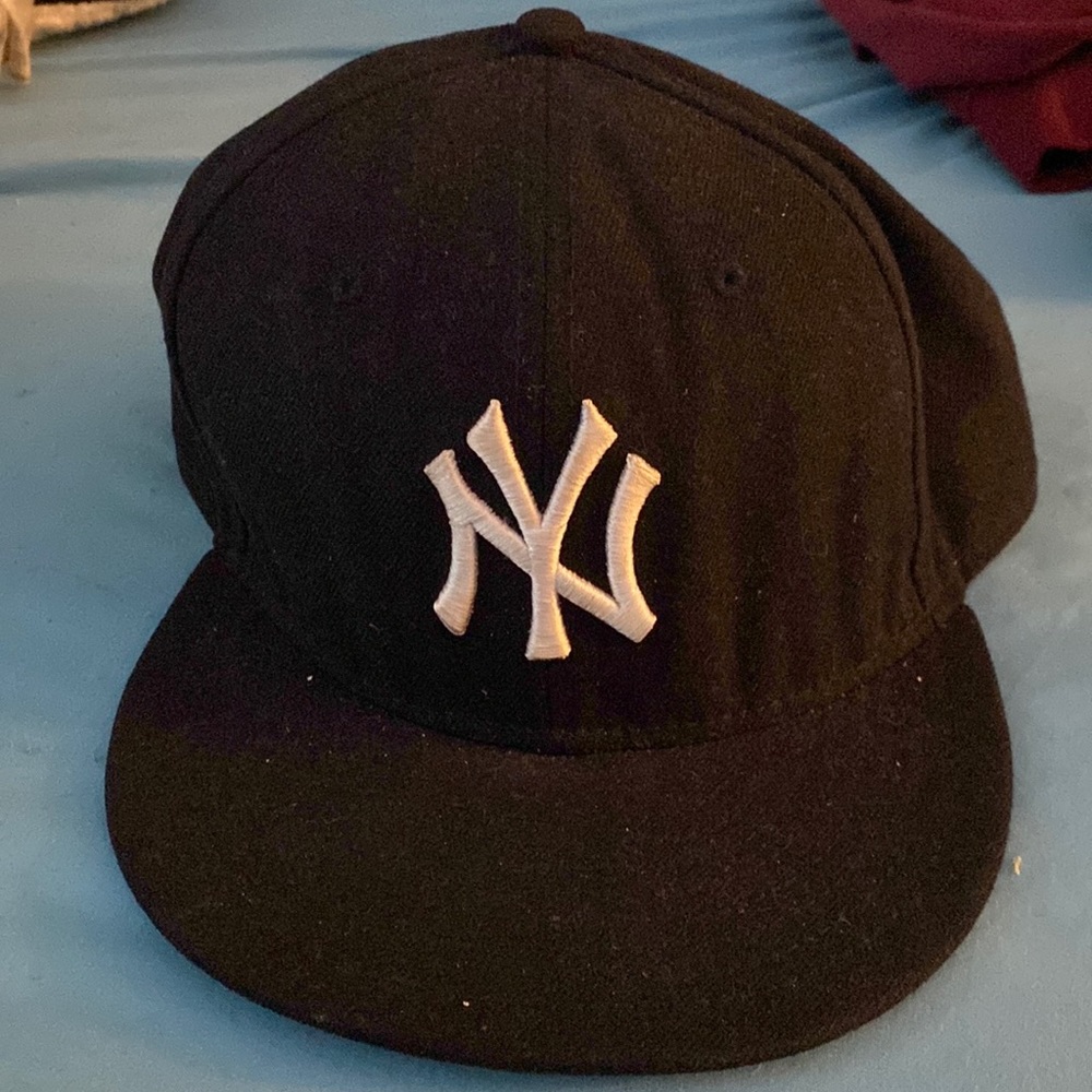 Men’s Yankee baseball cap